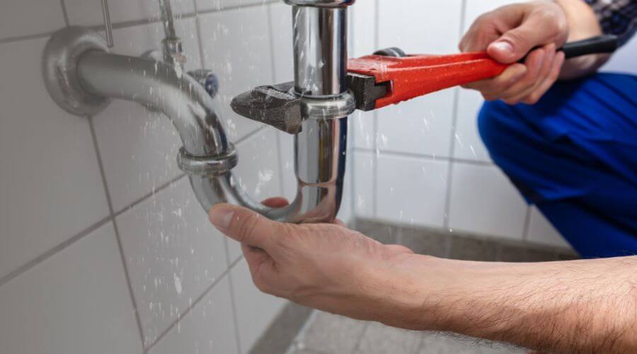 Electronic Leak Detection in Mapleton, IA